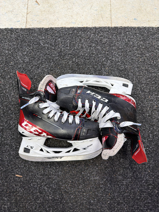 Used CCM JetSpeed FT485 Size 1.0R Skates