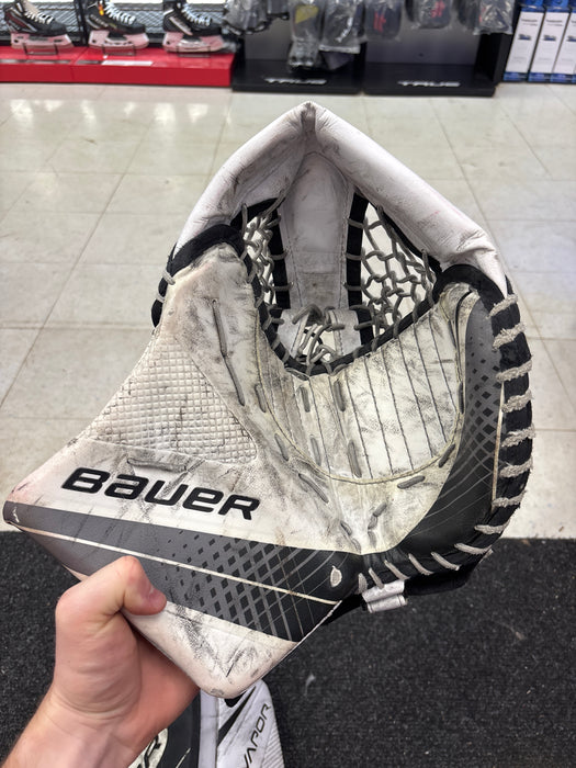 Used Bauer Vapor x900 Intermediate Catcher and Blocker Set