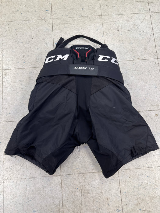 Used CCM 1.9 Goal Pants Intermediate Medium￼