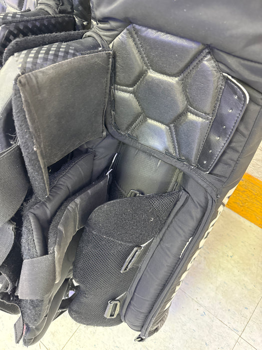 Used Vaughn SLR3 30+2” Junior Goalie Leg Pads