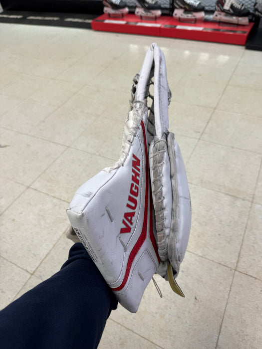 Used Pro Stock Vaughn V10 Pro Carbon Senior White Catcher