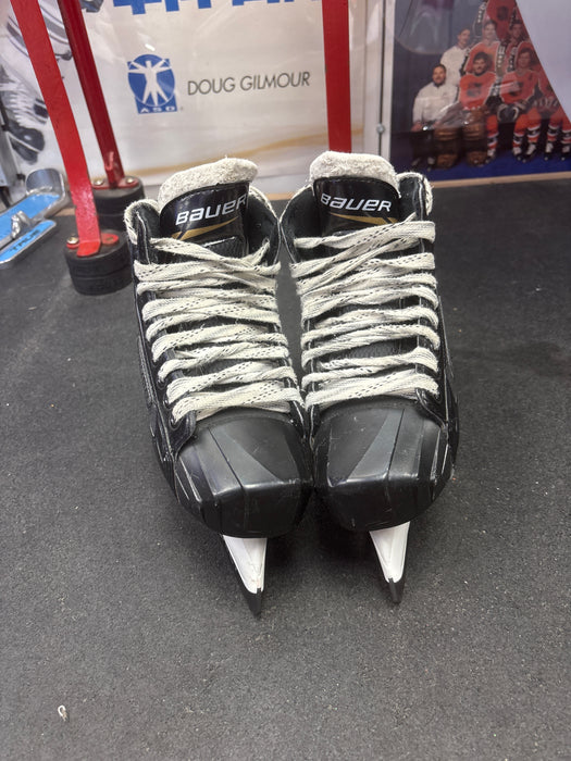 Used Bauer Supreme S27 Skates Size 2.5 D