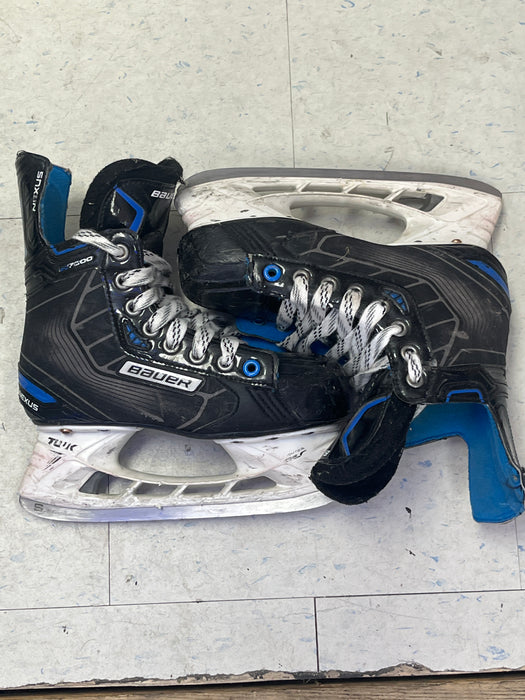 Used Bauer Nexus N7000 Size 3 Skates