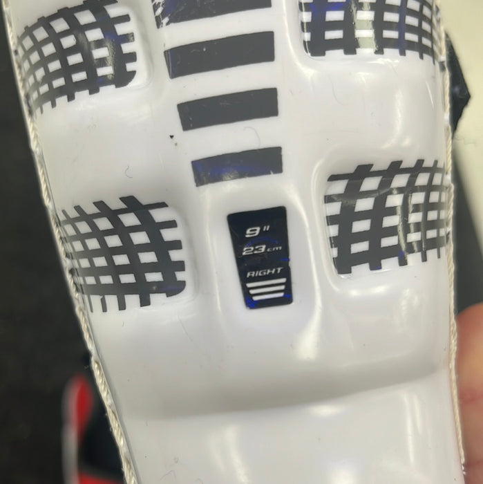 Used CCM Top Prospect 9” Shin Pads