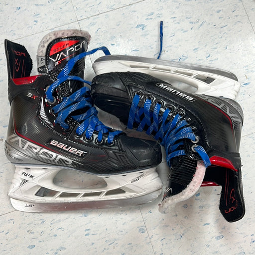 Used Bauer Vapor 3X Size 4.5 Player Skates