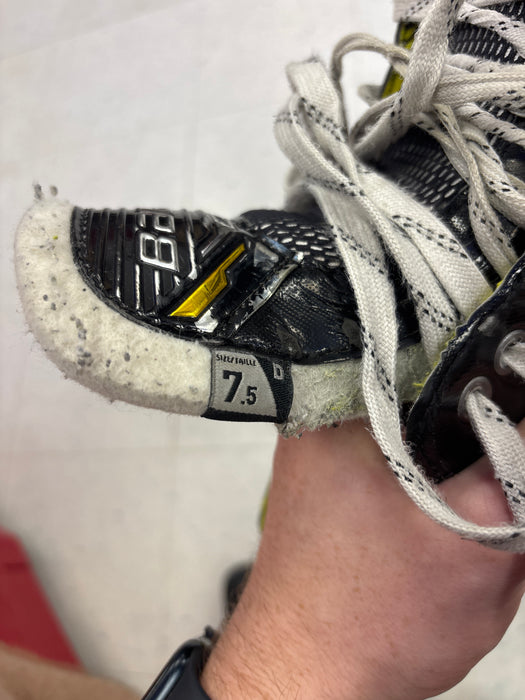Used Bauer Supreme M3 Size 7.5D Skates