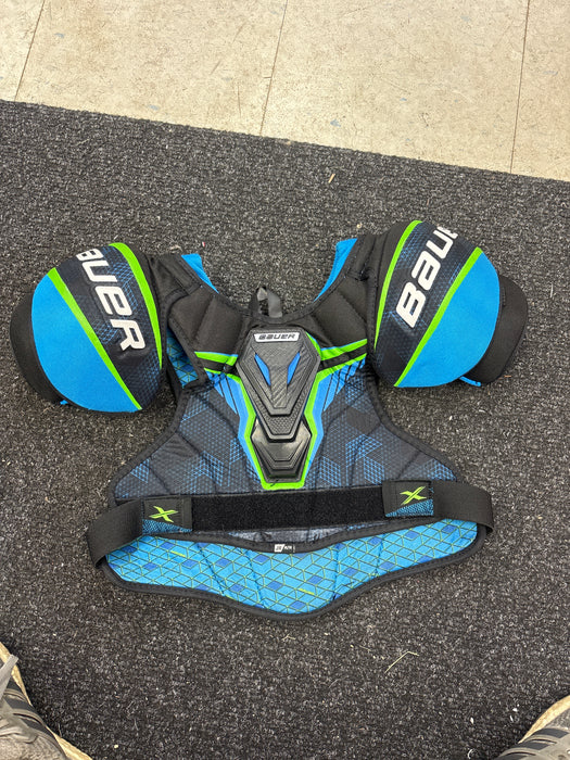 Used Bauer X Junior Medium Shoulder Pads
