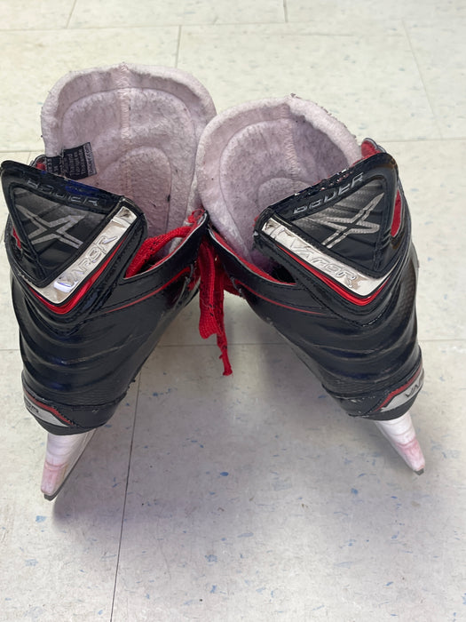 Used Bauer Vapor X600 Size 3 Skates