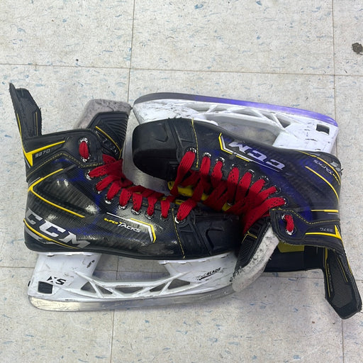 Used CCM SuperTacks 9370 Size 7.5 Player Skates