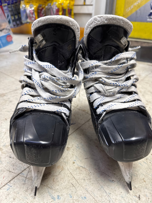 Used Bauer Supreme 2SPro Skates Size 5.0D