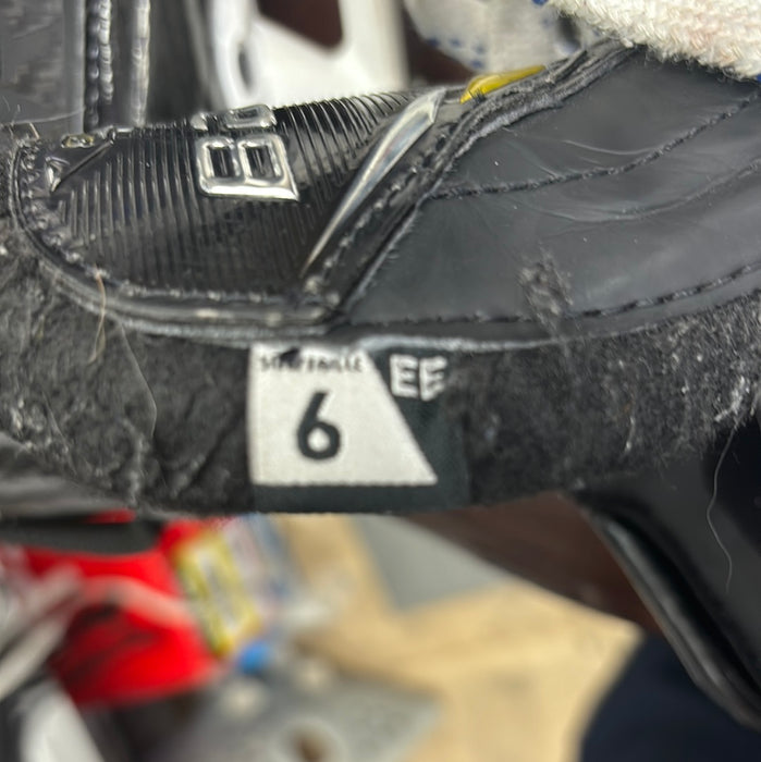 Used Bauer Supreme UltraSonic Size 6.0 EE Goal Skates