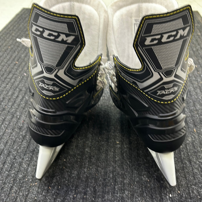 Used CCM Tacks 9350 Size 9.0 Skates