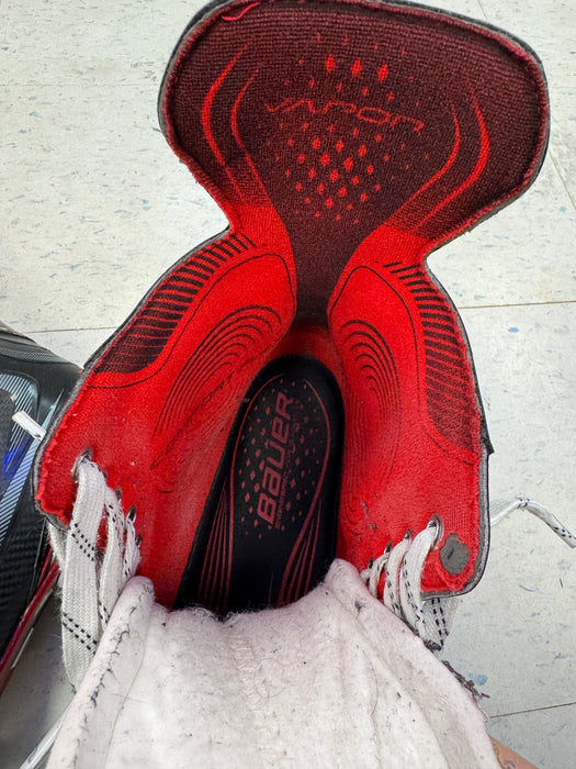 Used Bauer Vapor X2.7 Skates 11.5D