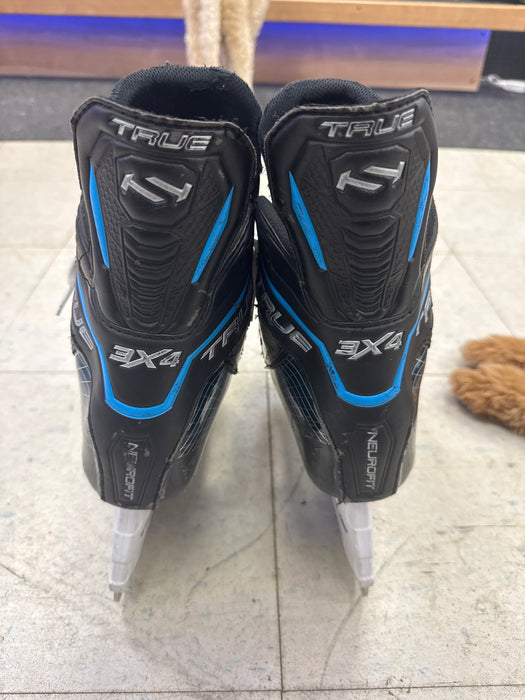 Used True Catalyst 3X4 Skates Size 8.0R