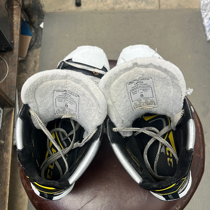 Used CCM Tacks 9080 Size 8 Goal Skates