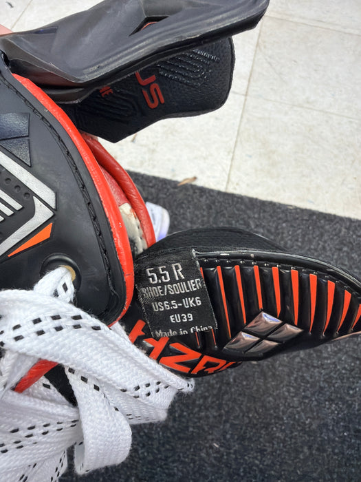 Used True Hzrdus 9x Size 5.5R Skates