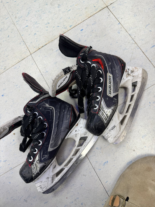 Used Bauer Vapor X70 Skates 1.5D