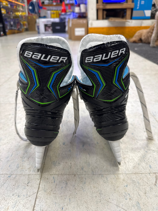 Used Bauer XLP Skates Youth 12.0