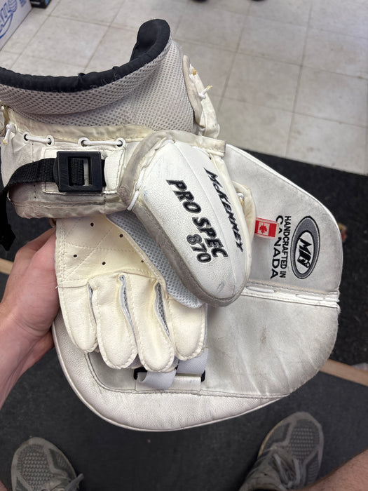 Used McKenney Pro Spec 870 Senior Ringette Keely