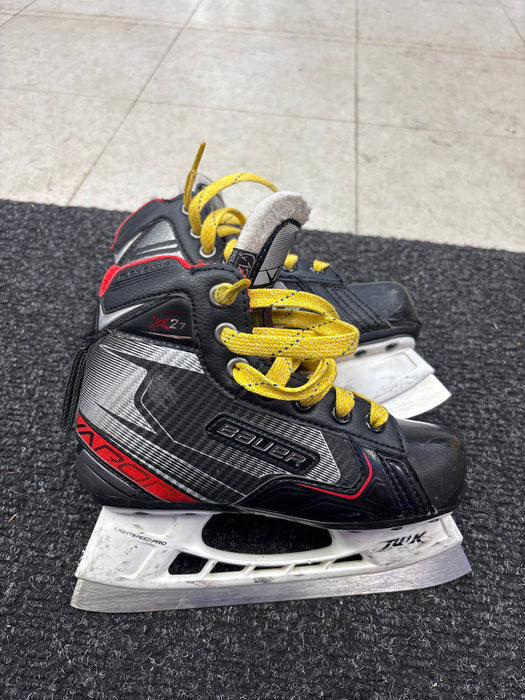 Used Bauer Vapor x2.7 Youth 12.5D Goal Skate