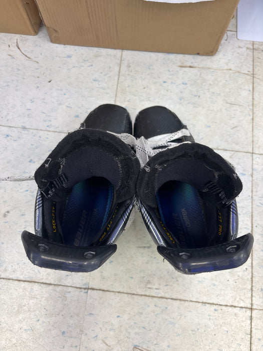 Used Bauer Supreme Mach 8.5 Fit 1 Senior Skates