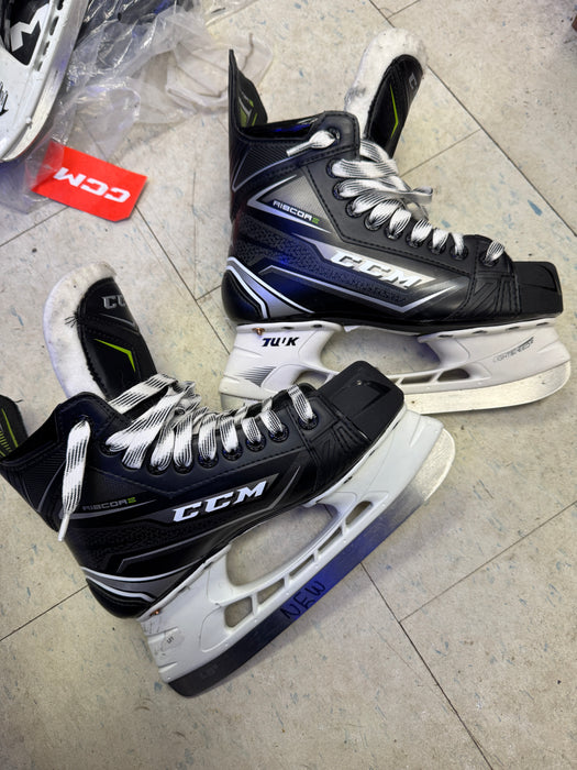 Used CCM Ribcore 76K Skates Size 4.0D