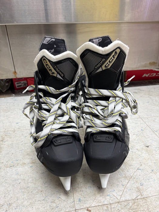 Demo CCM Tacks AS-570 Size 6.0EE Skates
