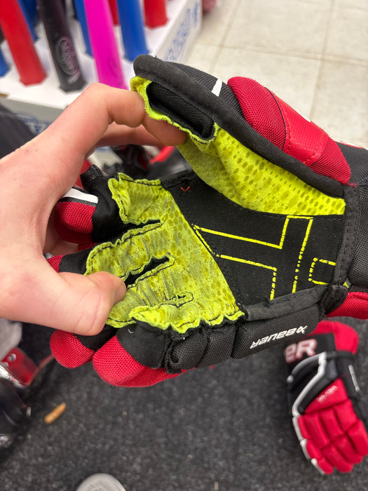 Used Bauer Vapor 3x Junior 11” Gloves