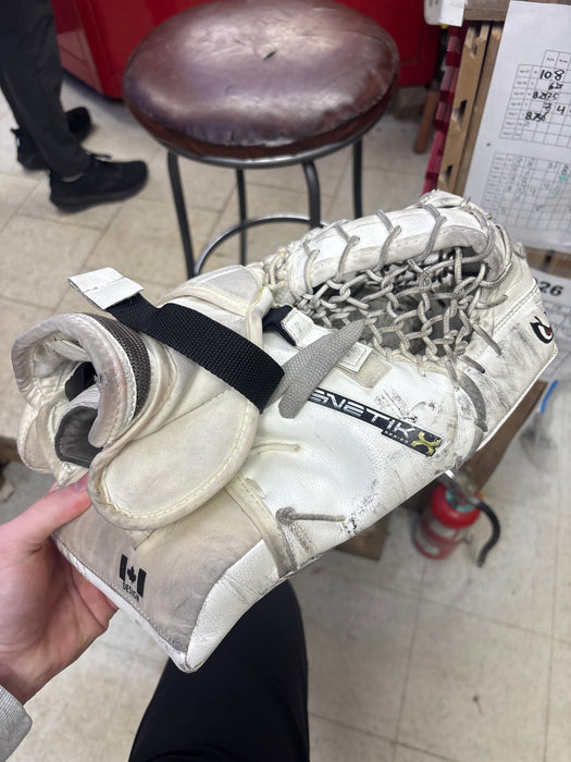 Used Brian’s Gnetik X Junior Catcher