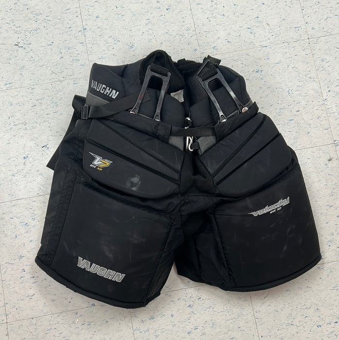 Used Vaughn V7 XF Intermediate XX-Large Goalie Pant