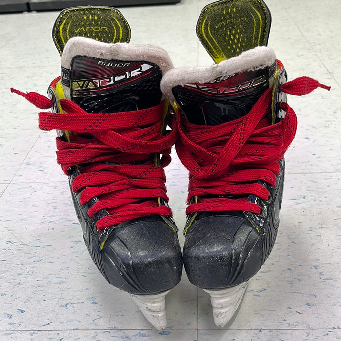 Used Bauer Vapor X2.9 Size 3 Player Skates