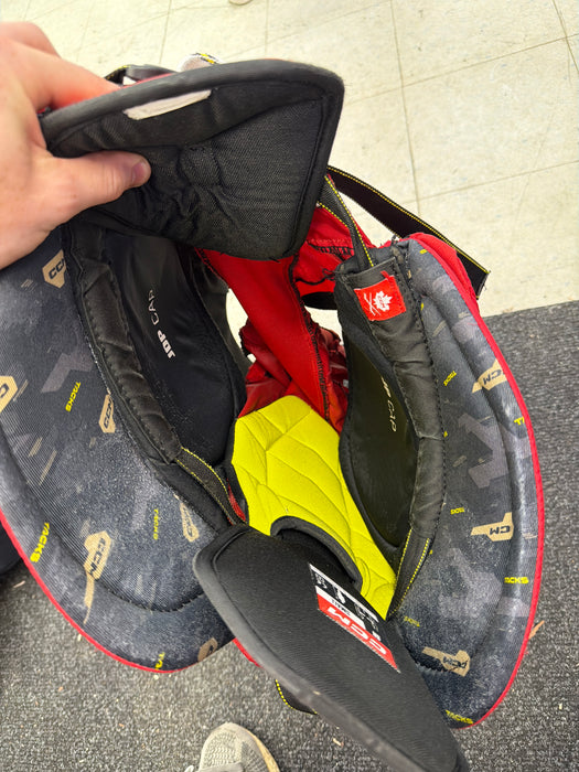 Used CCM AS-580 Senior Small Pants