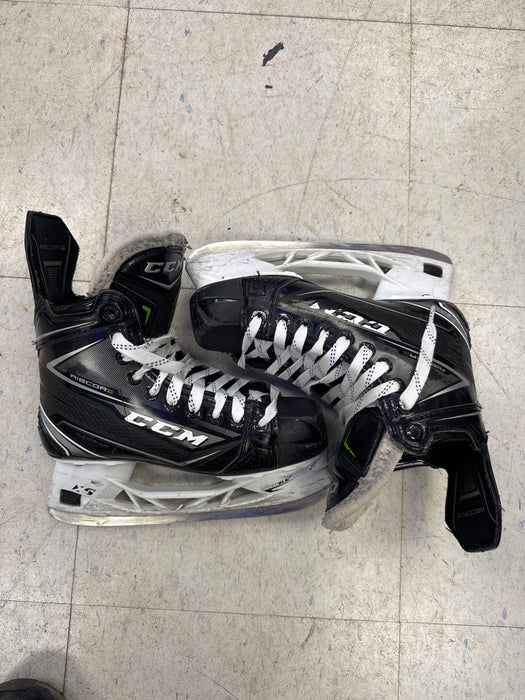 Used CCM Ribcore 78K Skates Size 4.0D