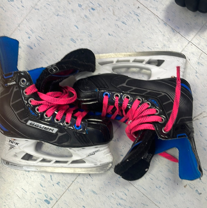 Used Bauer Nexus N7000 Size 1 Player Skates