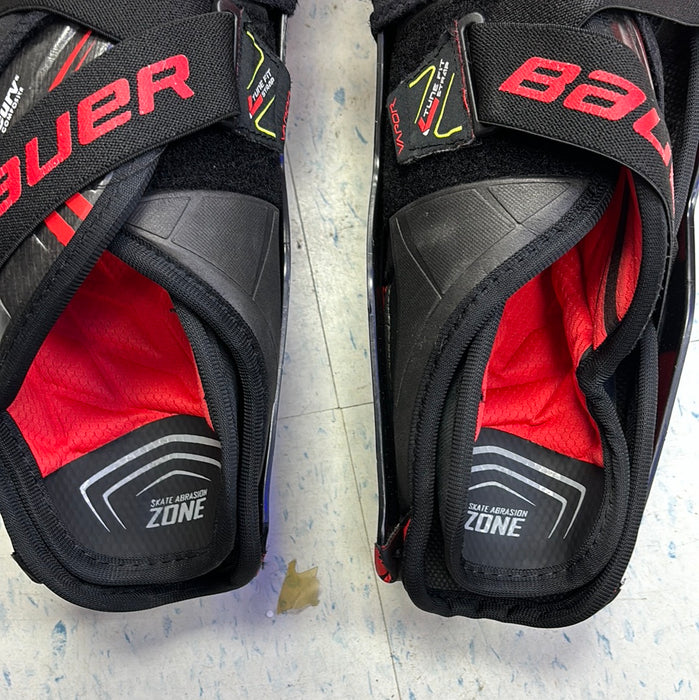 Used Bauer Vapor 2xPro 14” Senior Shin Pad