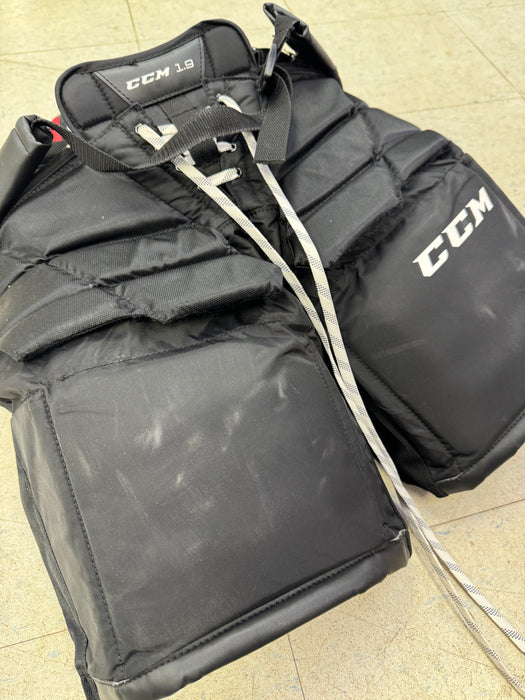 Used CCM 1.9 Goalie Pants Intermediate Medium