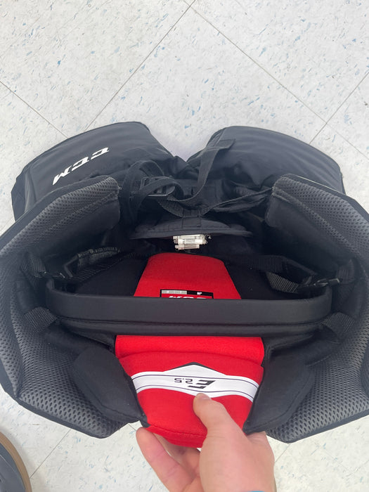 Used CCM E2.5 Junior Large Goal Pants