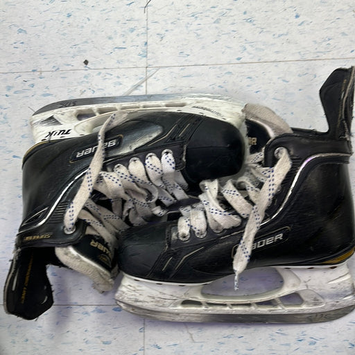 Used Bauer Supreme One100 Size 5.5 Player Skates