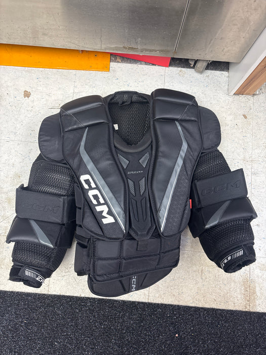 Used CCM EFlex 6.9 Intermediate Medium Chest Protector