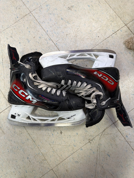 Used CCM JetSpeed FT870 Size 9.5 Skates