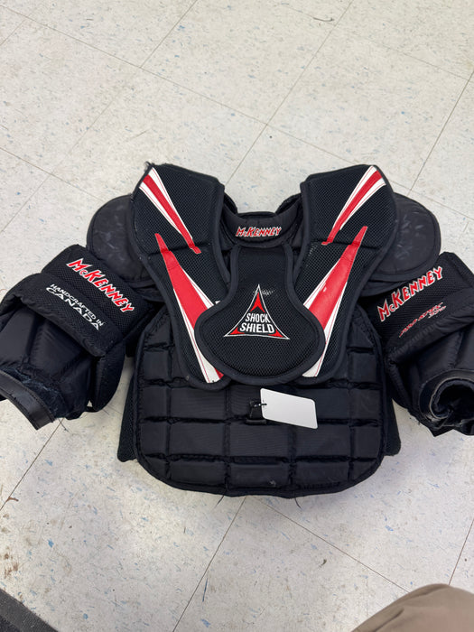 Used McKenney Pro Spec 370 Chest Protector Junior Medium