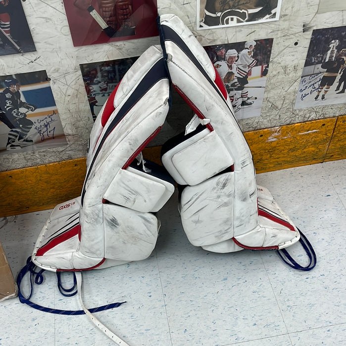 Used CCM Axis 1.5 Junior Goal Pads 28”+1