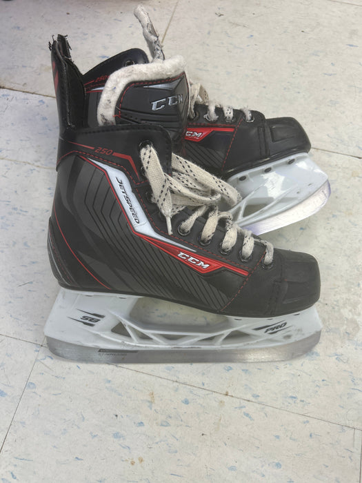 Used CCM JetSpeed 250 Junior Player Skates 3.0D