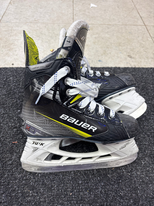 Used Bauer Vapor x4 Size 1.0D Skates