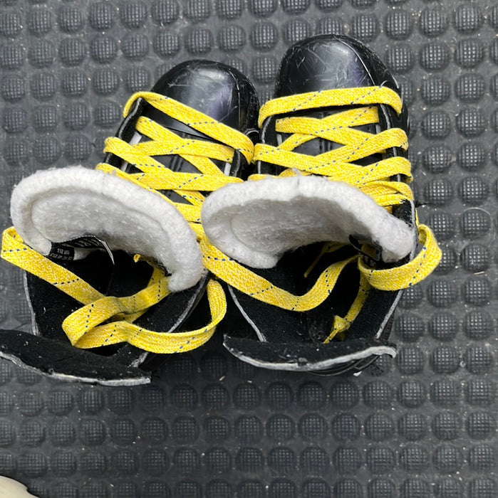 Used Bauer Supreme One.4 11Y Player Skates