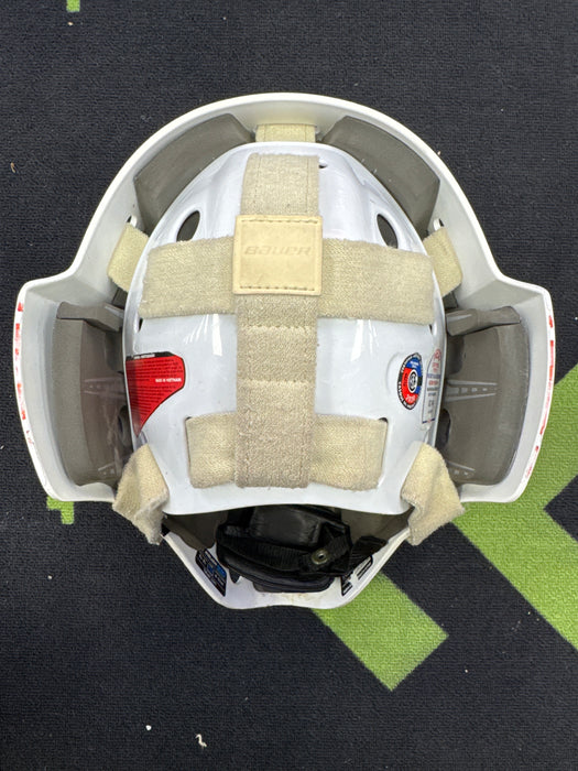 Used Bauer 930 Youth Goalie Helmet