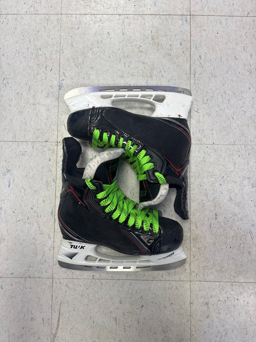 Used Graf PK7700 Player Skate Intermediate Size 5