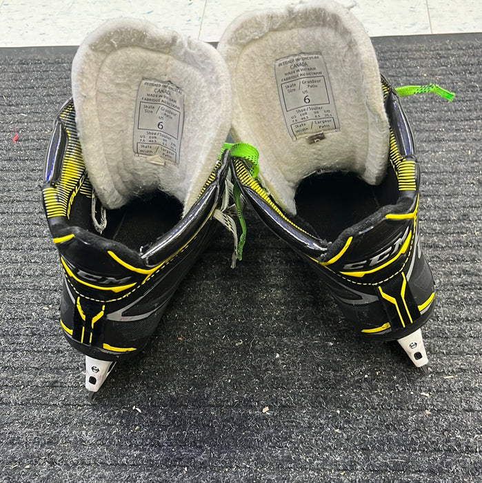 Used CCM SuperTacks 9380 Size 6 Goal Skates