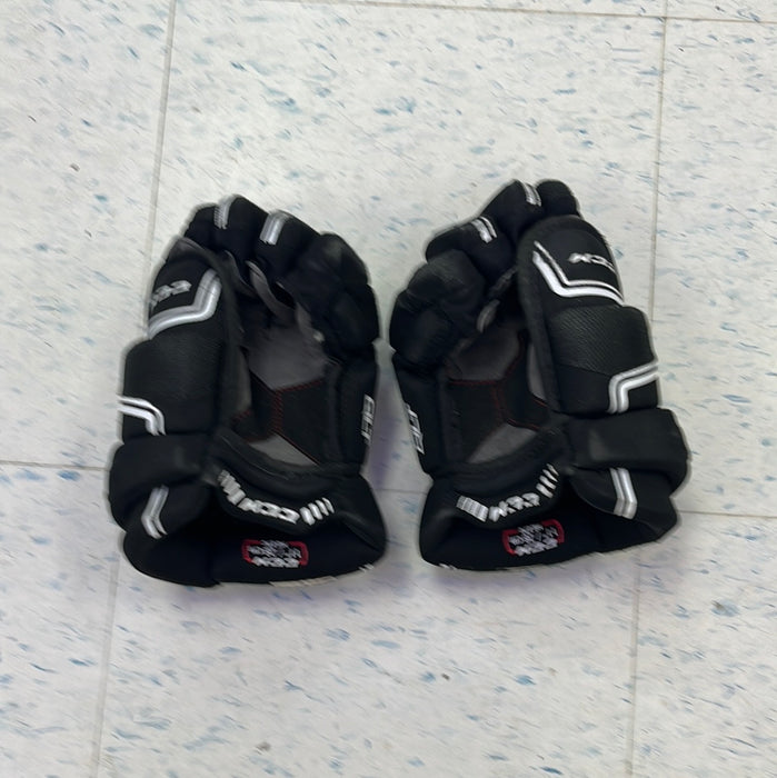 Used CCM QLT370 11” Gloves