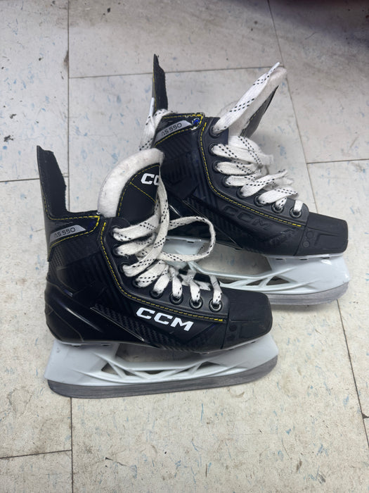 Used CCM AS550 Skates Size 1.0D